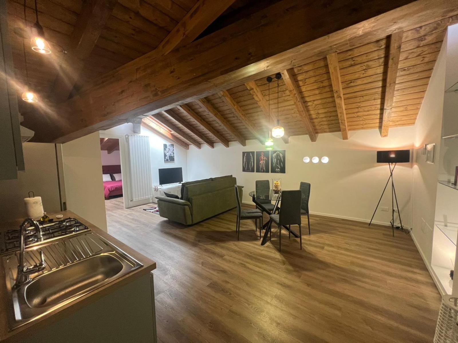 Apartamento Abitare Il Tempo-Elegante E Moderno-Ad 1 Bus Da Roma Velletri Exterior foto